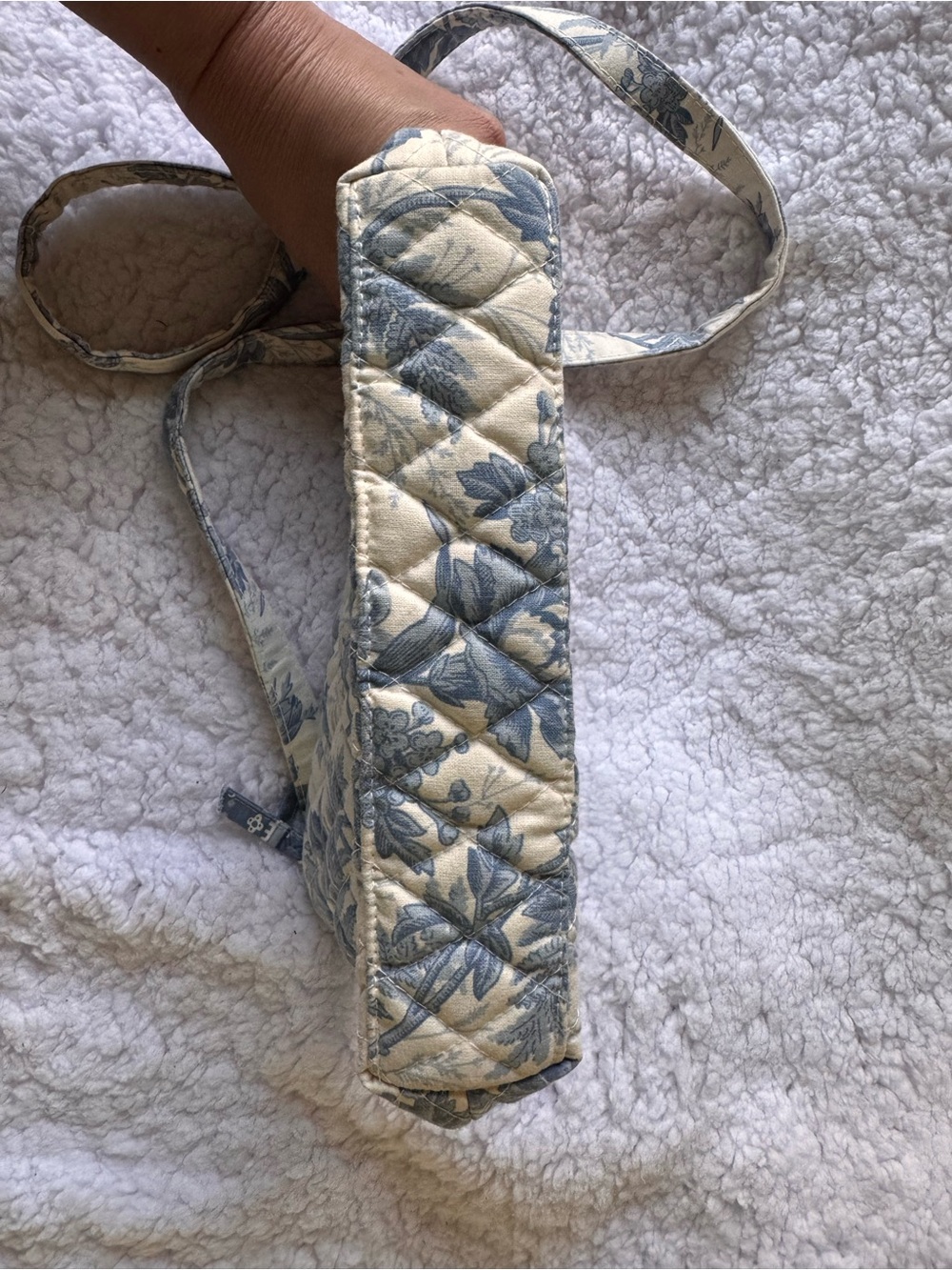 Vera Bradley Blue Toile Patchwork Shoulder Bag - Picture 5 of 8